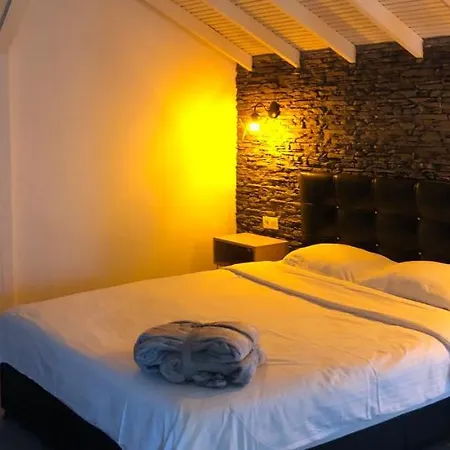 Villa Twin Houses - 1 And 2 *