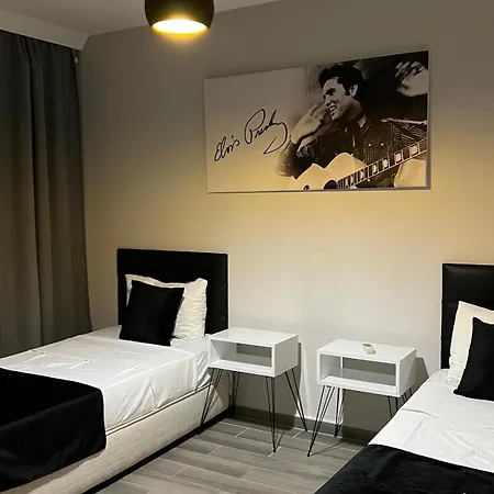 Villa Twin Houses - 1 And 2 *